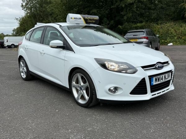 2014 Ford Focus 1.6 TDCi 115 Titanium Navigator 5dr , No VAT HATCHBACK Diesel Manual