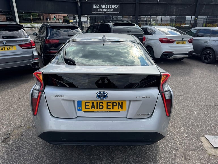 2016 Toyota Prius 1.8 VVT-h Active CVT Euro 6 (s/s) 5dr Hatchback Petrol/Ele Automatic