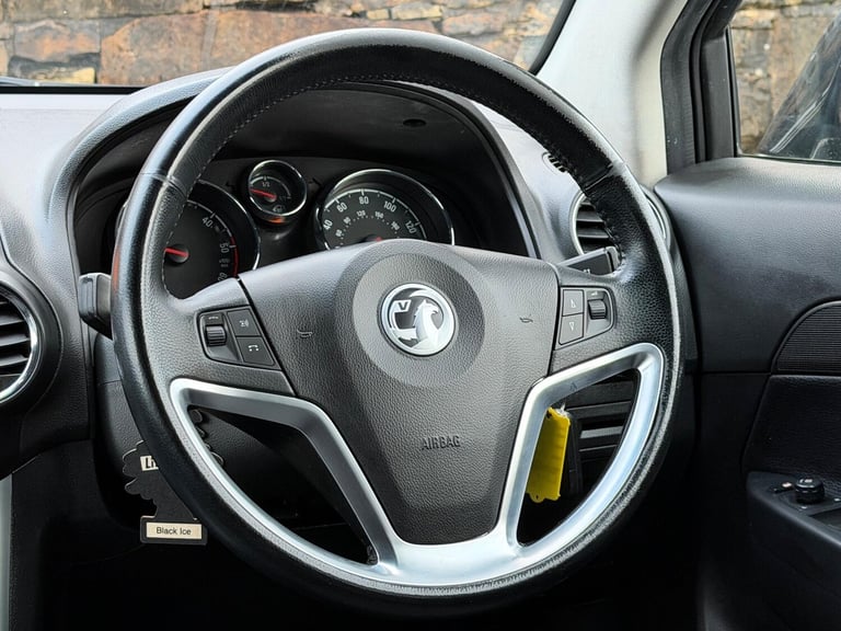 2015 Vauxhall Antara 2.2 CDTi Exclusiv 2WD Euro 5 (s/s) 5dr HATCHBACK Diesel Manual