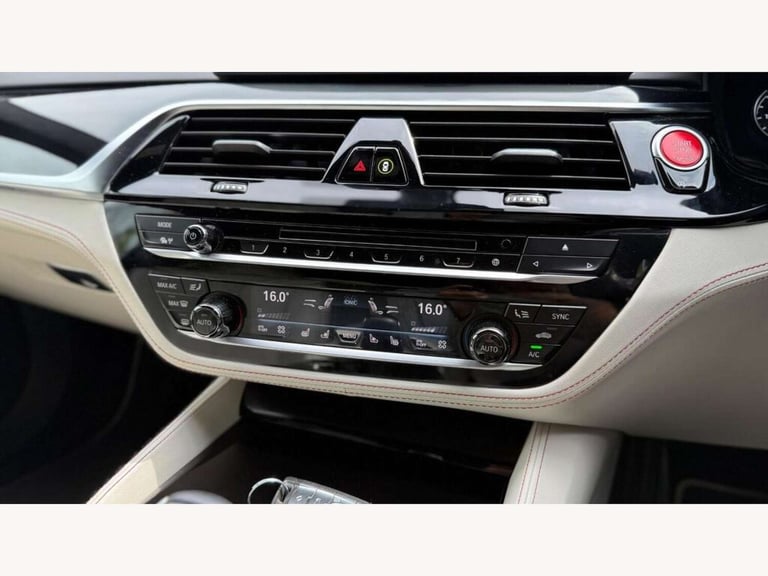 2019 BMW 5 Series 4.4 M5 Auto 4WD 4dr Saloon Petrol Automatic