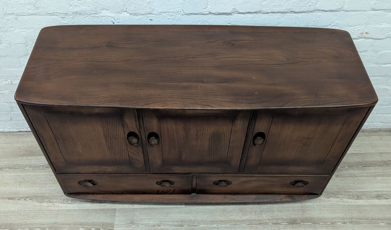 Ercol Windsor 468 sideboard dark finish (DELIVERY AVAILABLE)