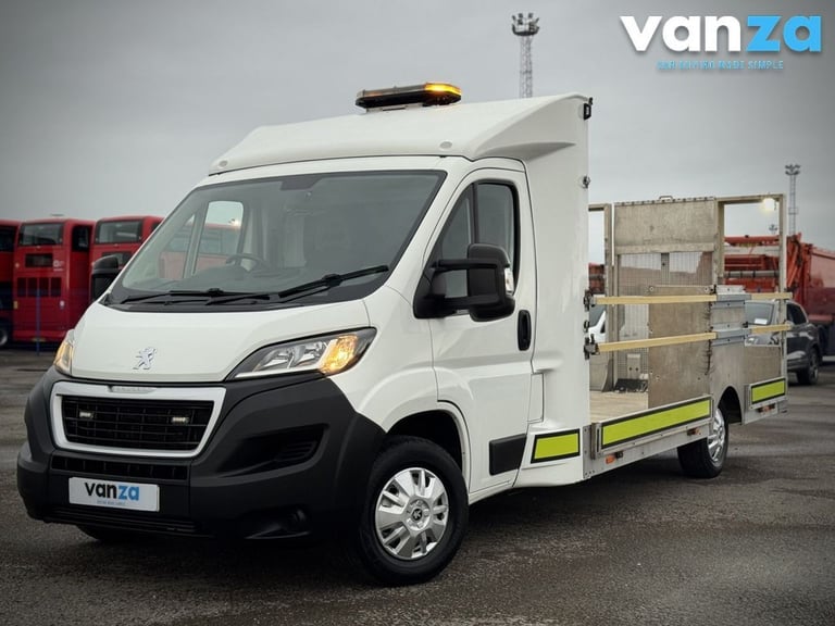 image for 2021 Peugeot Boxer BLUEHDI 335 LOW LOADER / DROPSIDE / DROP &amp; GO / SPECIALIST VEHICLE - DIESE...