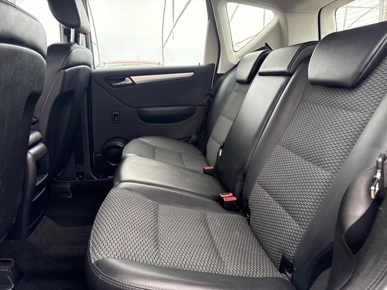2012 Mercedes-Benz A-Class 1.7 A180 Avantgarde SE CVT 5dr HATCHBACK Petrol Automatic