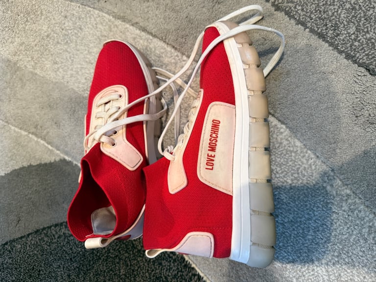image for Womens size 7 Moschino trainers