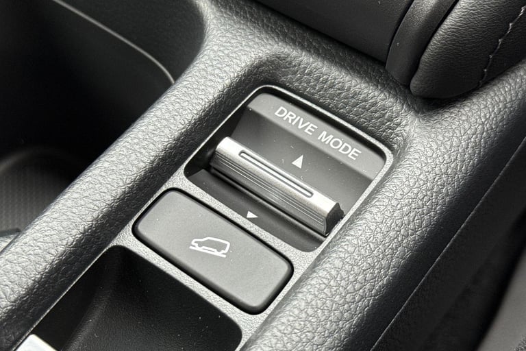 2025 Honda HR-V 1.5 h i-MMD e:HEV Advance CVT Euro 6 (s/s) 5dr SUV Automatic