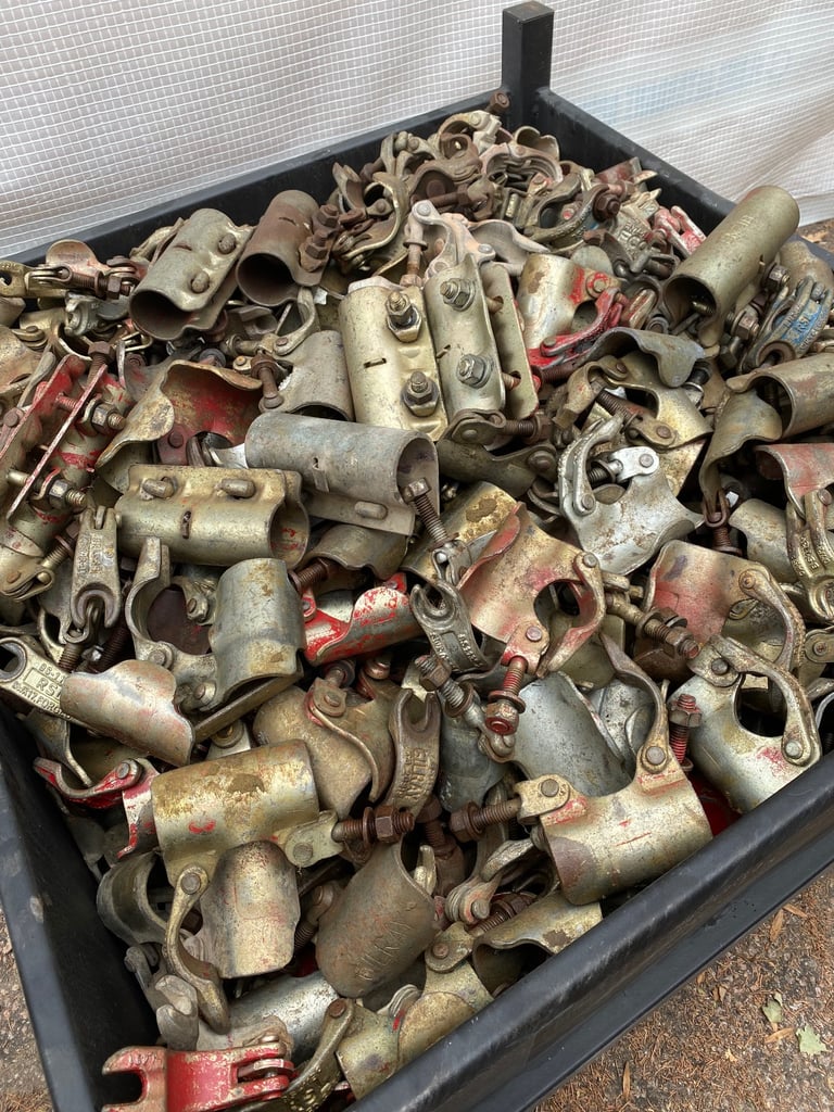 Scaffold tubes and clips available @ Timber 4 u 