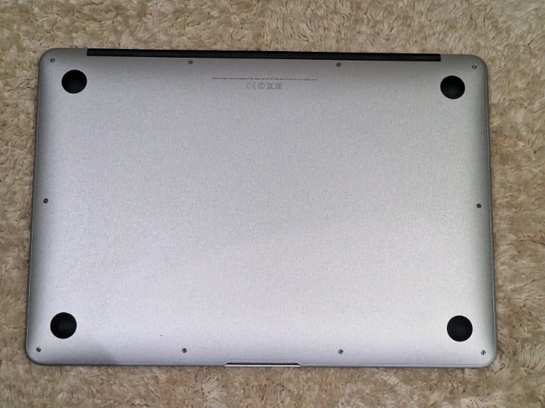 Apple MacBook Air  13" 2014 Core i5 1.3Ghz, A1466, 256GB, 8GB RAM