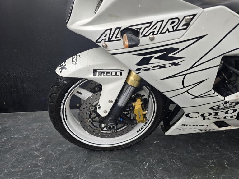 SUZUKI GSXR 600 K4 PROJECT BIKE HPI CLEAR