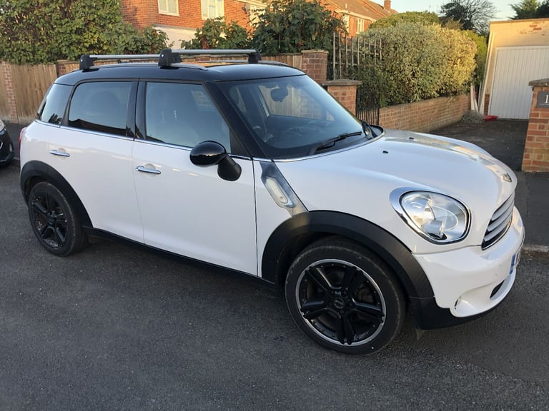 Mini, COUNTRYMAN, Hatchback, 2014, Manual, 1598 (cc), 5 doors