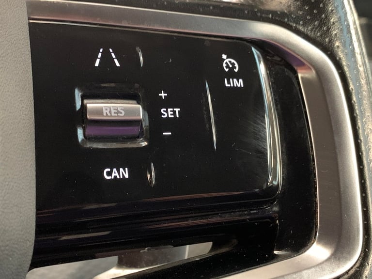 2021 Land Rover Range Rover Evoque 1.5 P300e 12.2kWh R-Dynamic S SUV 5dr Petrol Plug-in Hybrid Au...