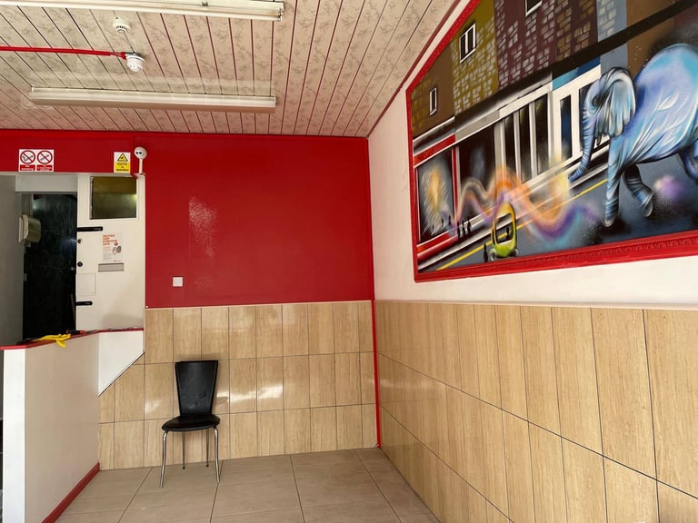 Takeaway / Restaurant / Coffee Shop