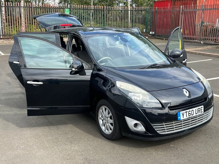 2010 Renault Grand Scenic 1.9 dCi Privilege TomTom 5dr MPV Diesel Manual