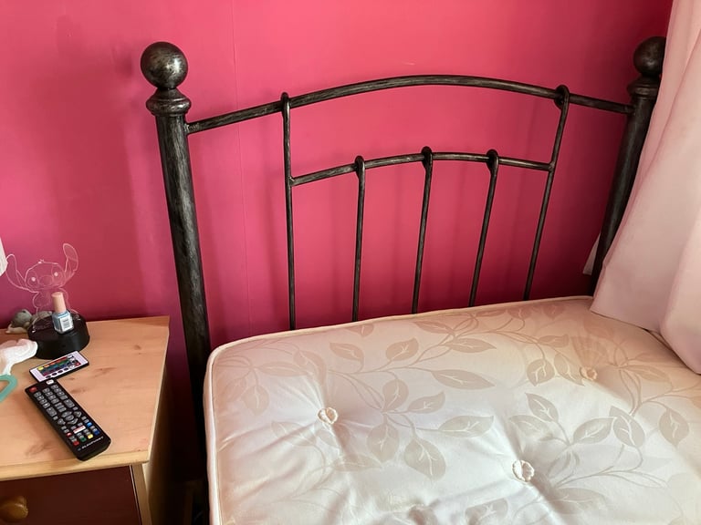 Single metal bed with mattress 