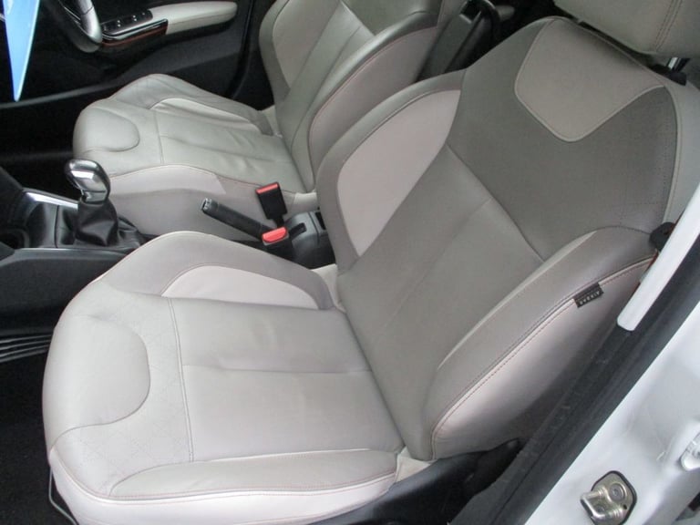 2015 Peugeot 208 1.6 e-HDi Roland Garros 5dr HATCHBACK DIESEL Manual