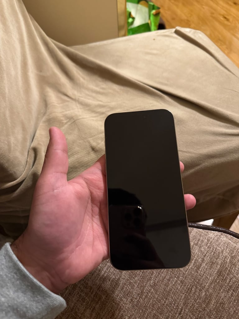 iPhone 15 Pro Max 256GB Unlocked