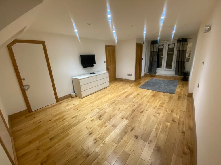 4 BEDROOM HOUSE TO RENT IN GRAYS 