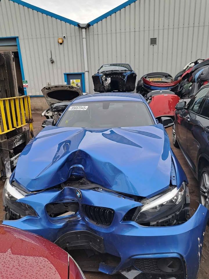 BMW 218D MSPORT PRE LCI F22 DISMANTLING PARTS AIRBAG KIT STEERING TRIM HEAD UNIT TAILGATE LIGHT