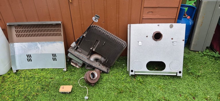 CARVER 1800S TRUMA MULTIVENT gas space heater for camper caravan motorhome.