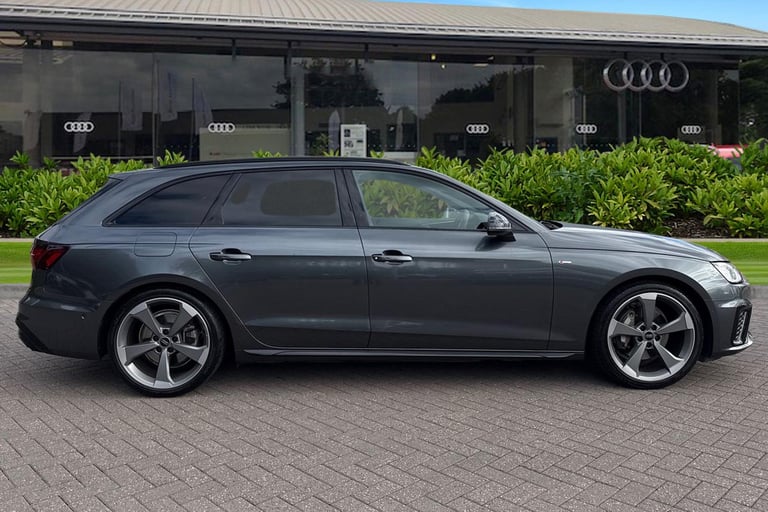2024 Audi A4 Avant Avant Black Edition 40 TFSI  204 PS S tronic Estate PETROL Automatic