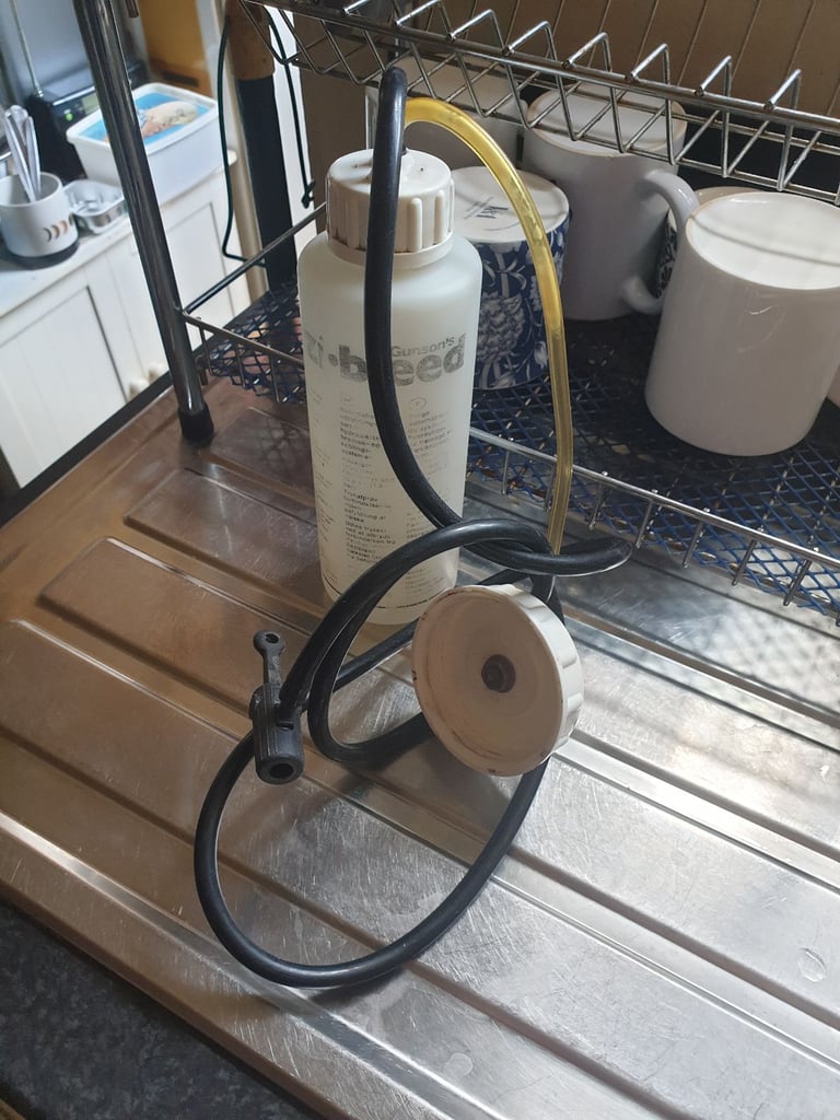 EASY BLEED SYSTEM 