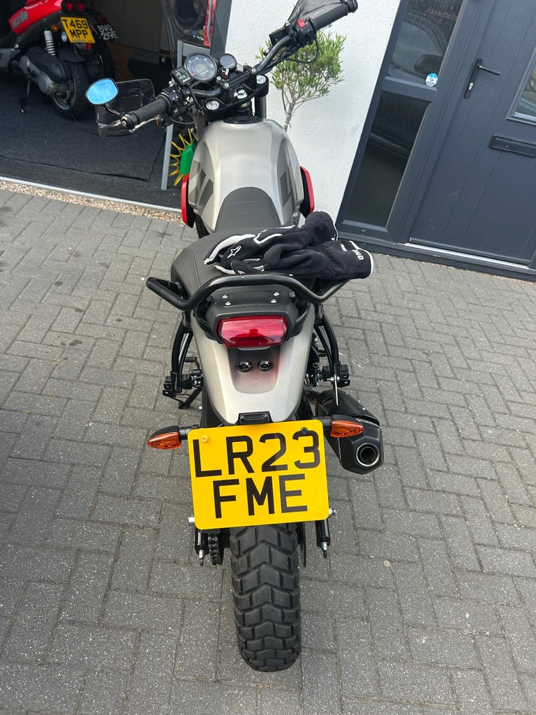 Royal Enfield, SCRAMBLER, 2023, 411 (cc)