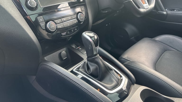 2019 Nissan Qashqai 1.3 DiG-T 160 Tekna 5dr DCT HATCHBACK PETROL Automatic
