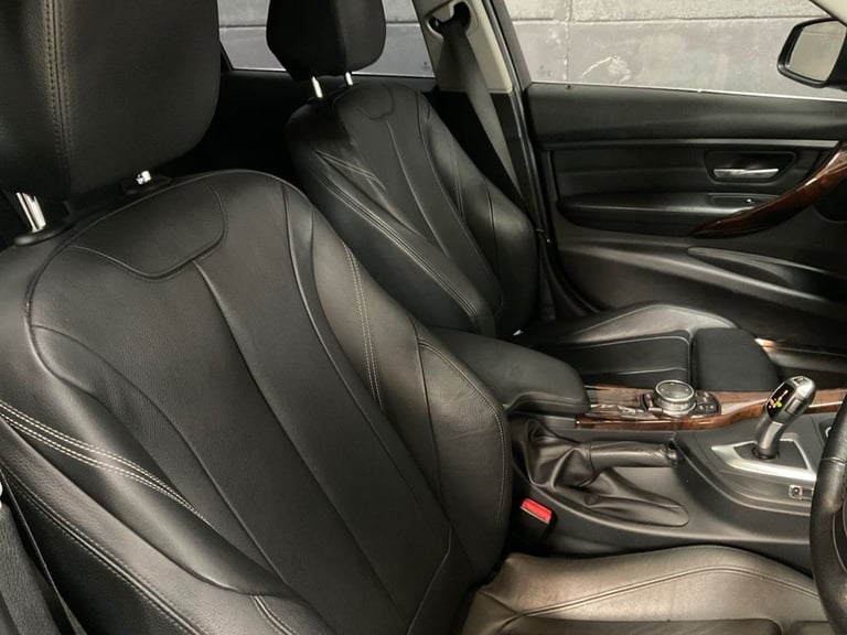 2013 BMW 3 Series 320d Luxury 5dr Step Auto ESTATE DIESEL Automatic