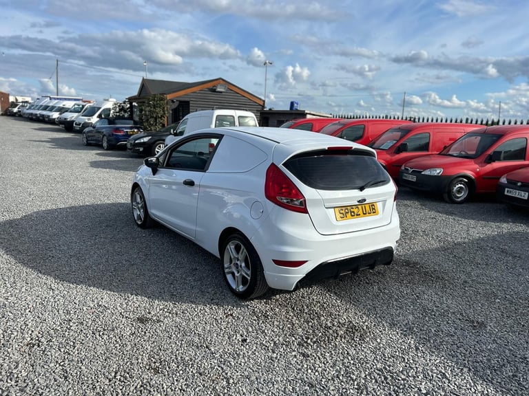 Ford Fiesta Van QUICK SALE