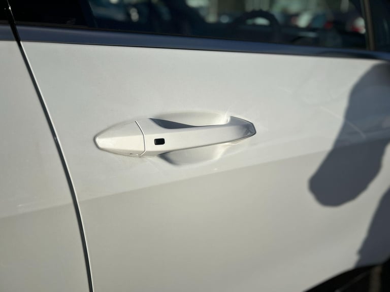 2025 Kia Sportage 1.6 T-GDi 13.8kWh GT-Line SUV 5dr Petrol Plug-in Hybrid Auto AWD Euro 6 (s/ EST...