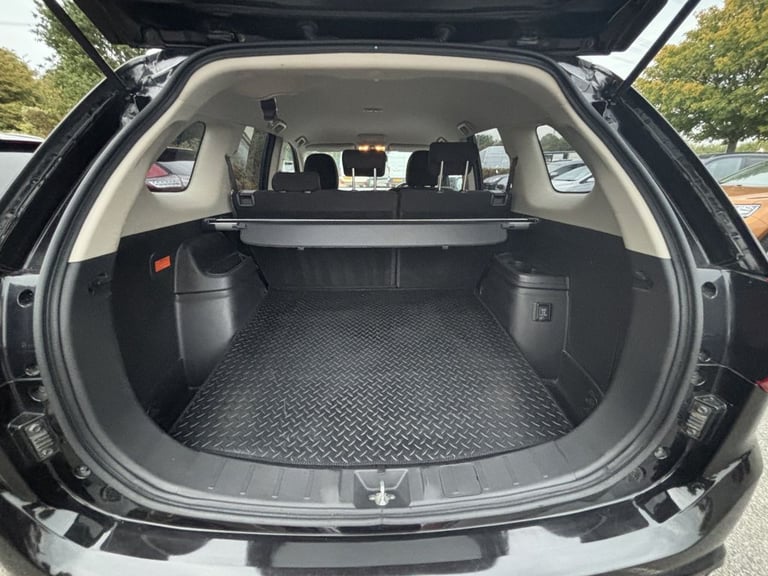 2021 Mitsubishi Outlander 2.4h TwinMotor 13.8kWh Design SUV 5dr Petrol Plug-in Hybrid CVT 4WD Eur...
