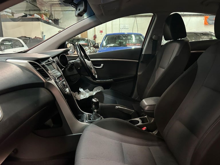 2016 Hyundai i30 1.6 CRDi Blue Drive SE 5dr HATCHBACK DIESEL Manual