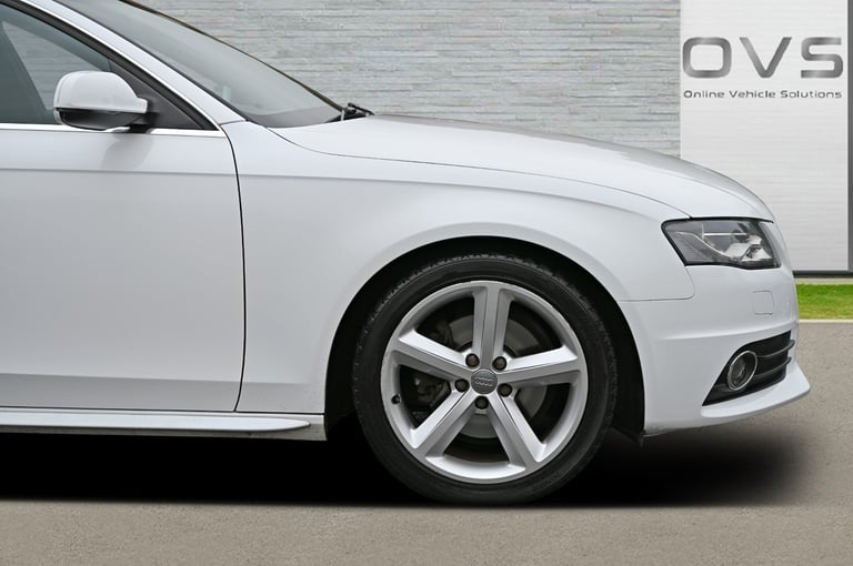 AUDI A4 S LINE 2.0 TDI DIESEL AUTO 5DR SALOON 2009 [59] WHITE