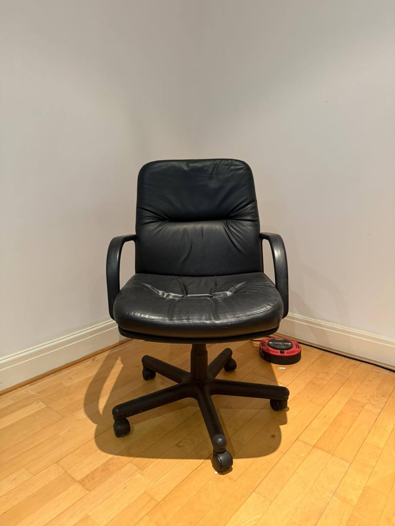 Office Chair with Wheels - Adjustable & Comfortable (Collection Only Ealing)