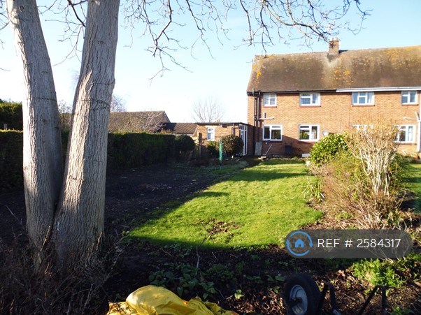 3 bedroom house in The Close, Evesham, WR11 (3 bed) (#2584317)