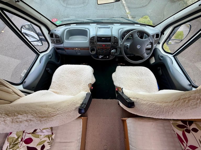 Auto-trail Tracker SE 2 Berth End Kitchen Motorhome For Sale 