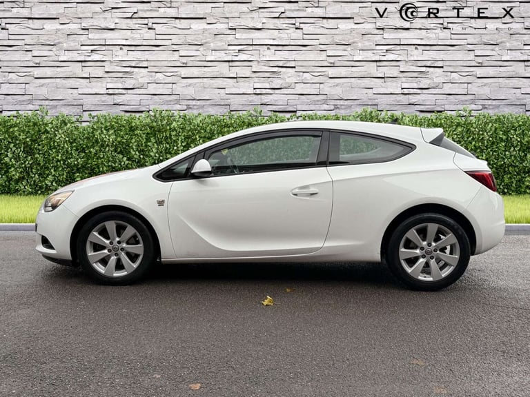 2014 Vauxhall Astra 1.4 Astra GTC Sport S/S 3dr Coupe Petrol Manual