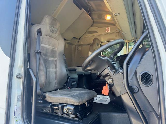 2017 Iveco Stralis 460 Euro 6 6x2 HI-WAY tractor unit air con 