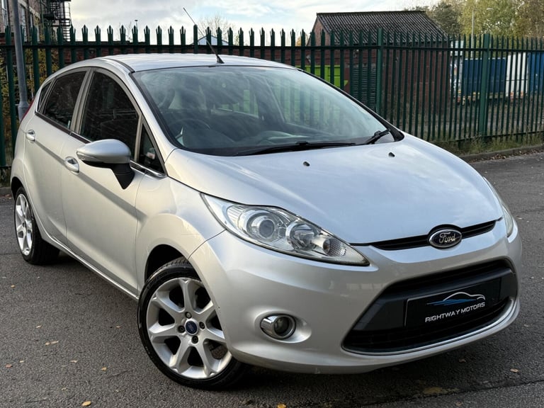 2012 Ford Fiesta 1.25 Zetec 5dr HATCHBACK Petrol Manual