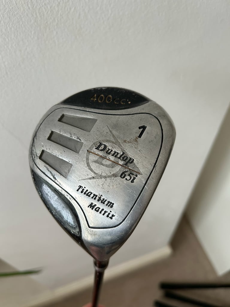 Set of 15 Dunlop clubs with case