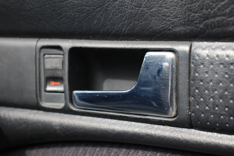 Very Clean, Long Mot 2 Keys 