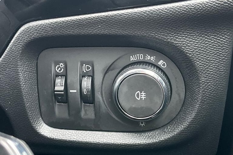 2023 Vauxhall Corsa 1.2 Design 5dr HATCHBACK PETROL Manual