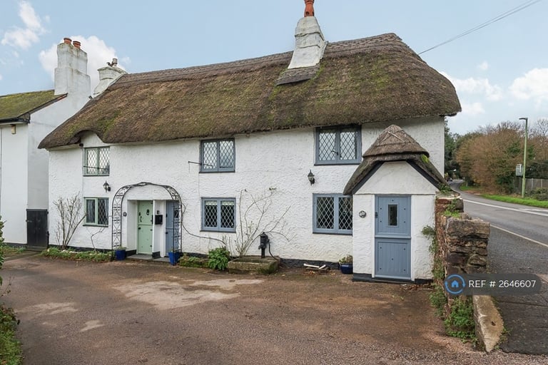 3 bedroom house in Totnes Road, Paignton, TQ4 (3 bed) (#2646607)