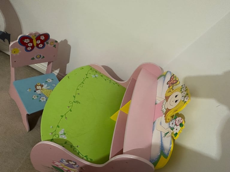 Children’s desk and chair 
