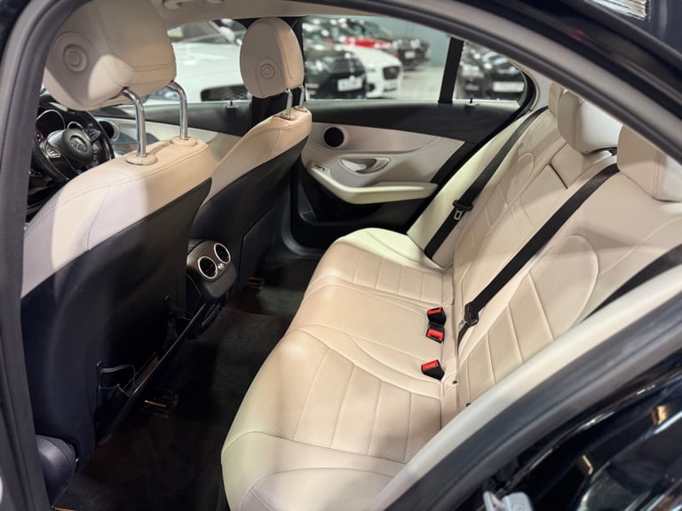 2014 Mercedes-Benz C-Class C200 Sport 4dr SALOON Petrol Manual