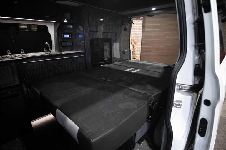 Ford Transit Custom Limited 2017 Campervan Day Van