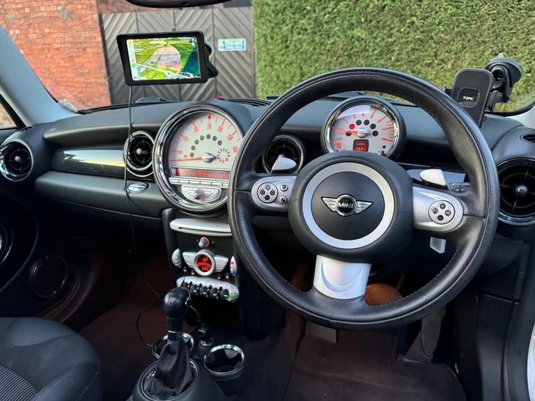 2007 MINI COOPER 1.6 PETROL AUTOMATIC, WOW 54k MILES, PAN SUNROOF, HEATED SEATS