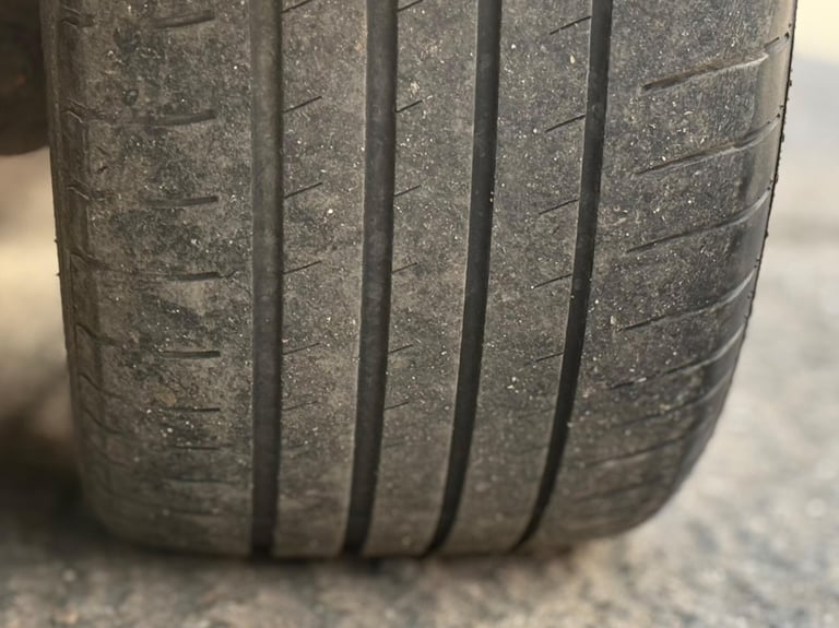 2015 Volvo V40 1.6 D2 R-Design Powershift Euro 5 (s/s) 5dr Diesel