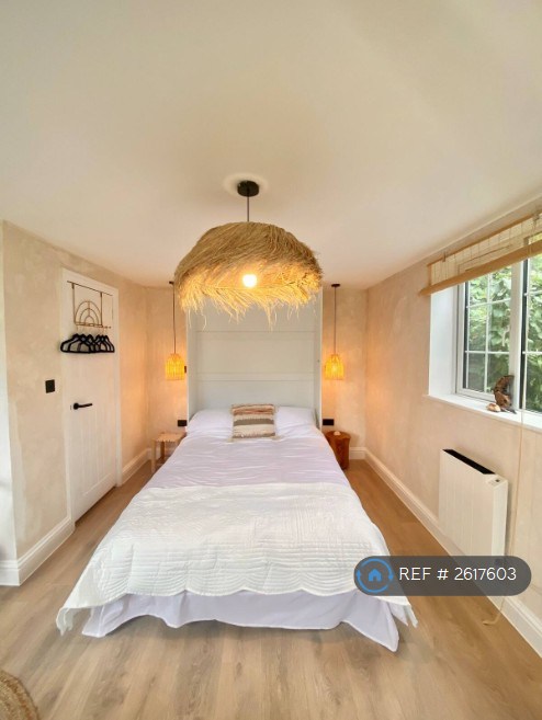 Studio flat in St Faiths Road, Norwich, NR6 (#2617603)