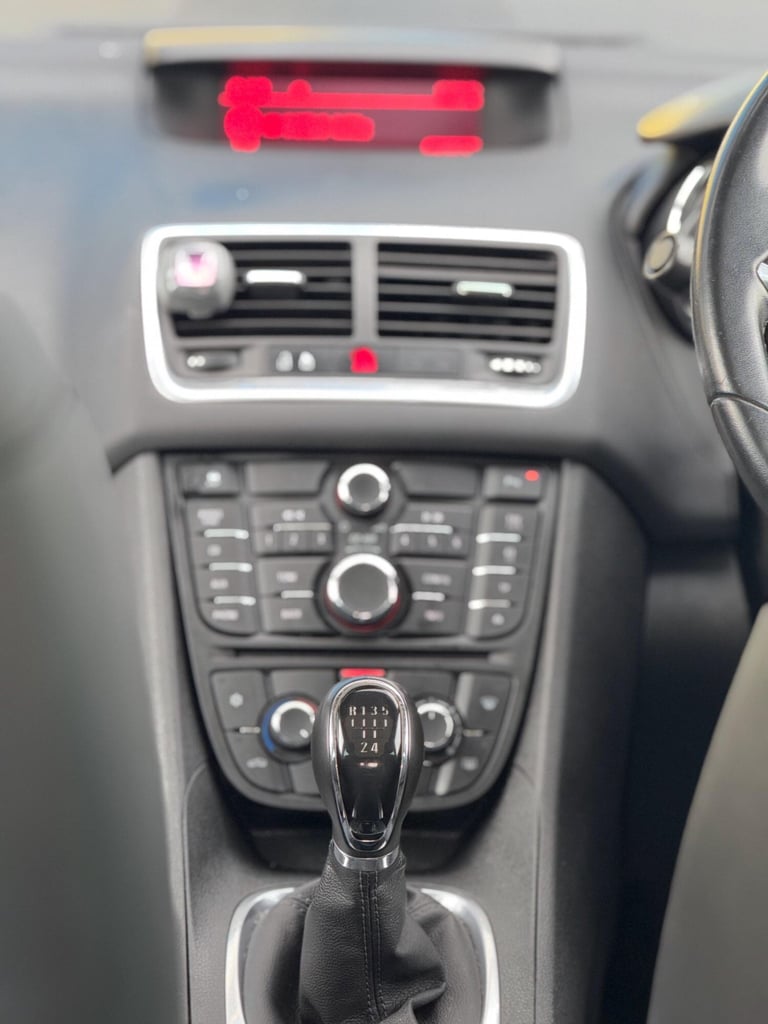 2015 Vauxhall Meriva 1.4i Turbo SE Euro 6 5dr MPV Petrol Manual