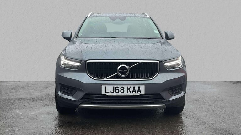  Volvo XC40 1.5 T3 Momentum 5dr Estate Petrol Manual